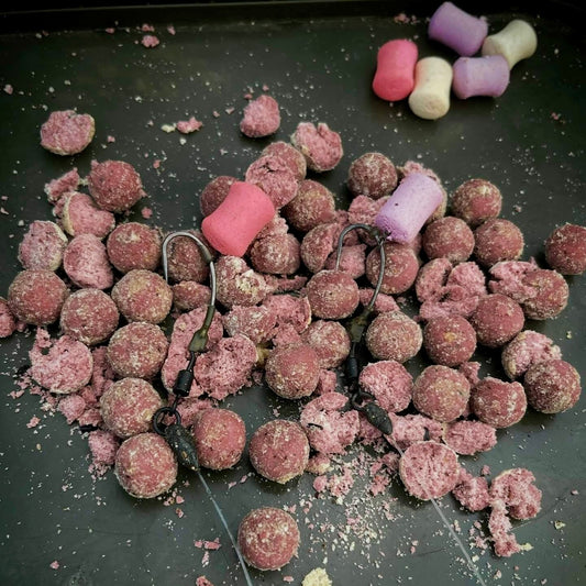 Limited Edition Ultimate Plum & Mulberry Boilies – Baylys Baits